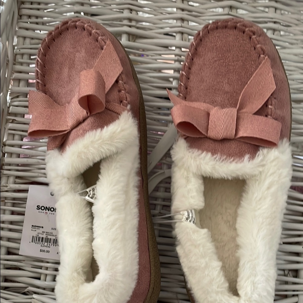Sonoma Kohl’s Pink and White Bow Moccasin Slippers-5-6-New